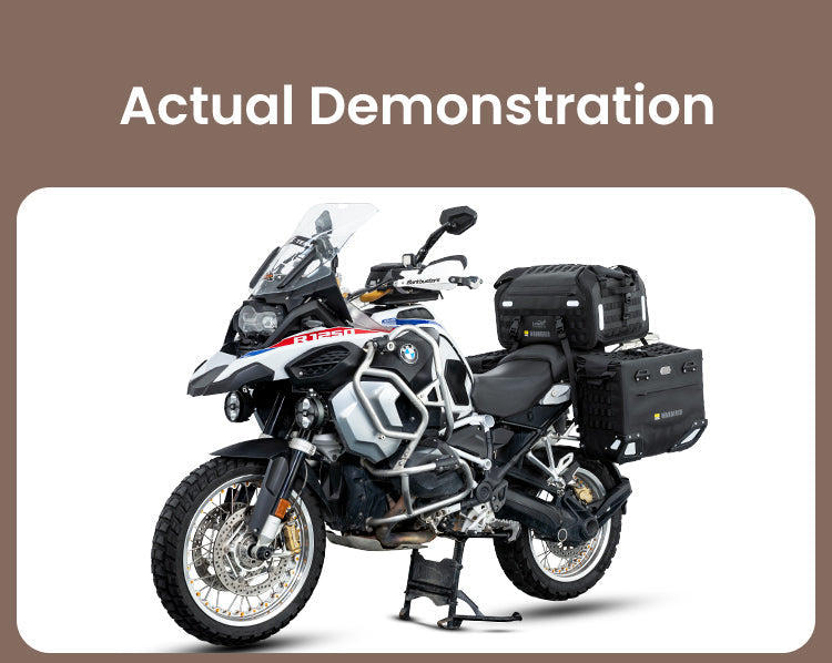 Borsa posteriore da 50 litri montata sul codone di una BMW R 1250 GS Adventure con valigie laterali