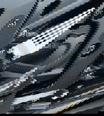 Kit 2PZ Adesivi Anti Scivolo Paratacco Kawasaki ZZR1400 Zx 14 12 Nero Solo Telaio 12049 Rg EZBG402BL - Endurrad