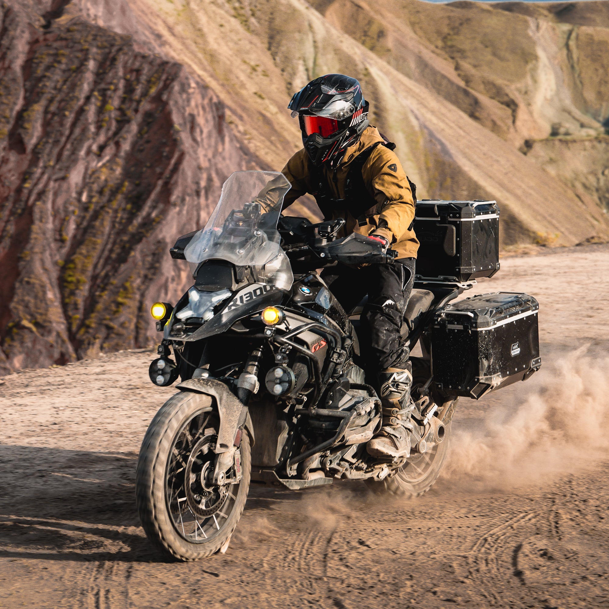 LOBOO CONQUEROR – Koffer, Topcase und Aluminiumträger für BMW R 1300 GS
