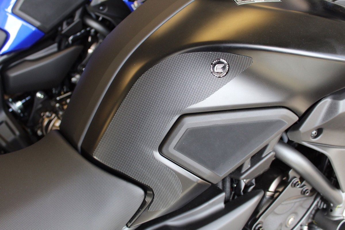 Adesivi grip serbatoio moto | EZ - EVO929 - PRO929 - SIL929 - 33345 - ENDURRAD