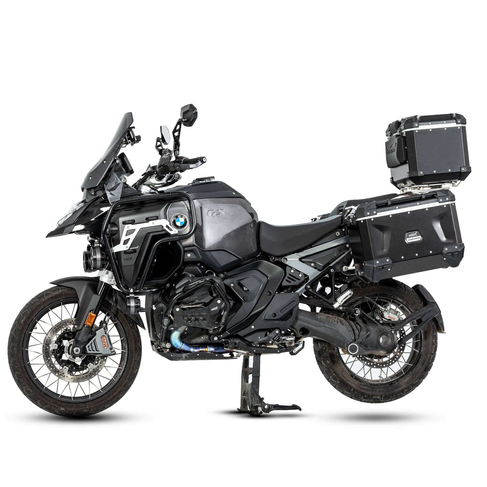 BMW R 1300 GS Adventure con cover radiatore in carbonio, valigie laterali e bauletto