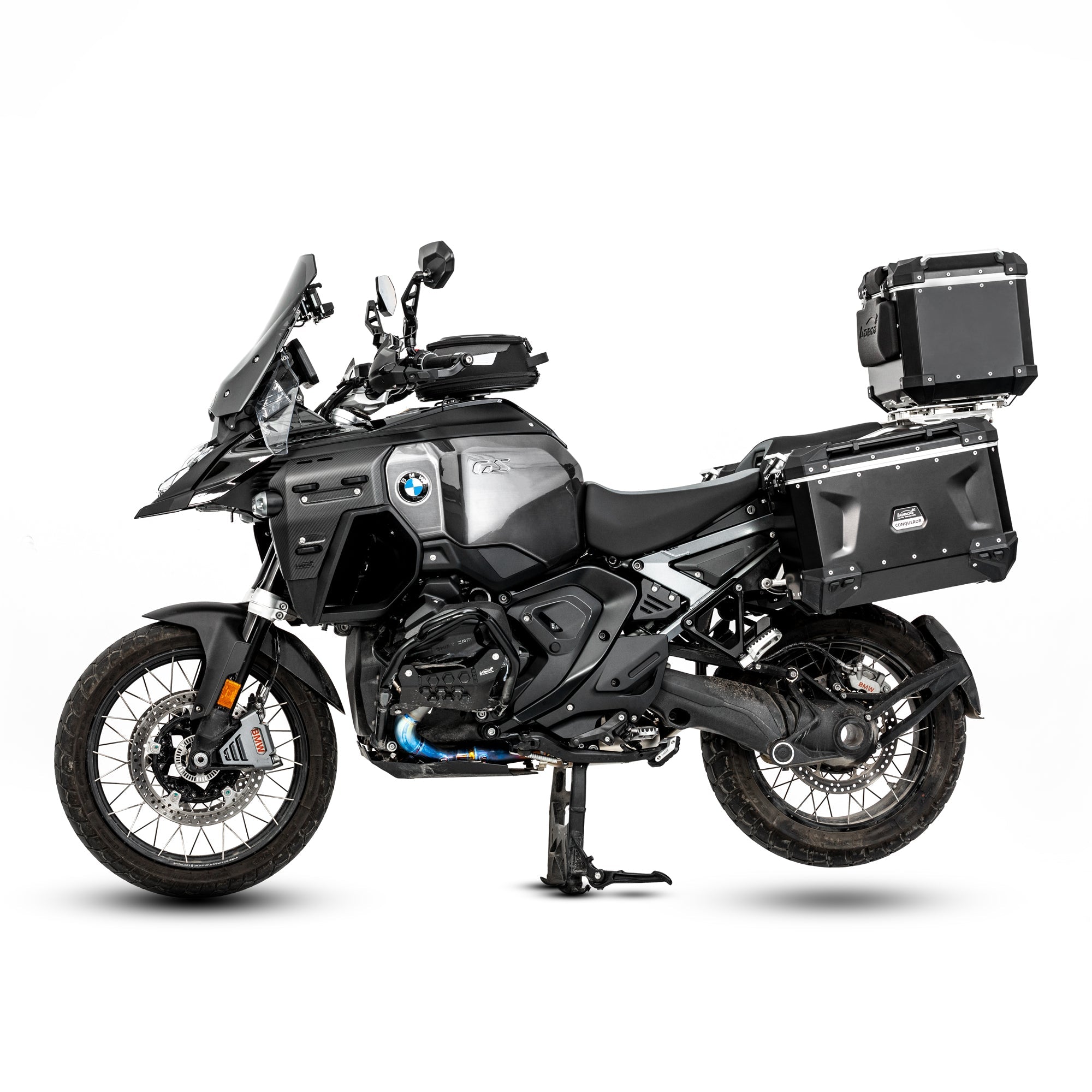 BMW R 1300 GS Adventure con cover in carbonio, vista laterale destra