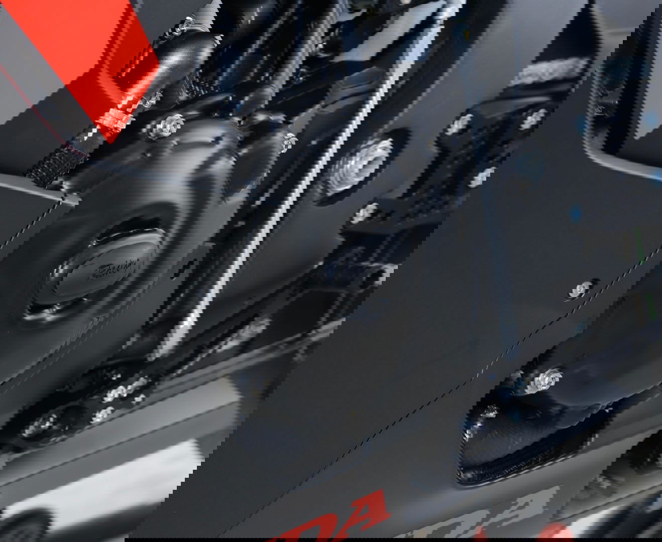 Kit 2 Pezzi ECC0235R ECC0236R Protezione Motore Honda CBR1000RR 08 19 Sp 17 19 SP2 17 19 Vers Racing 18339 Rg KEC0101R - Endurrad