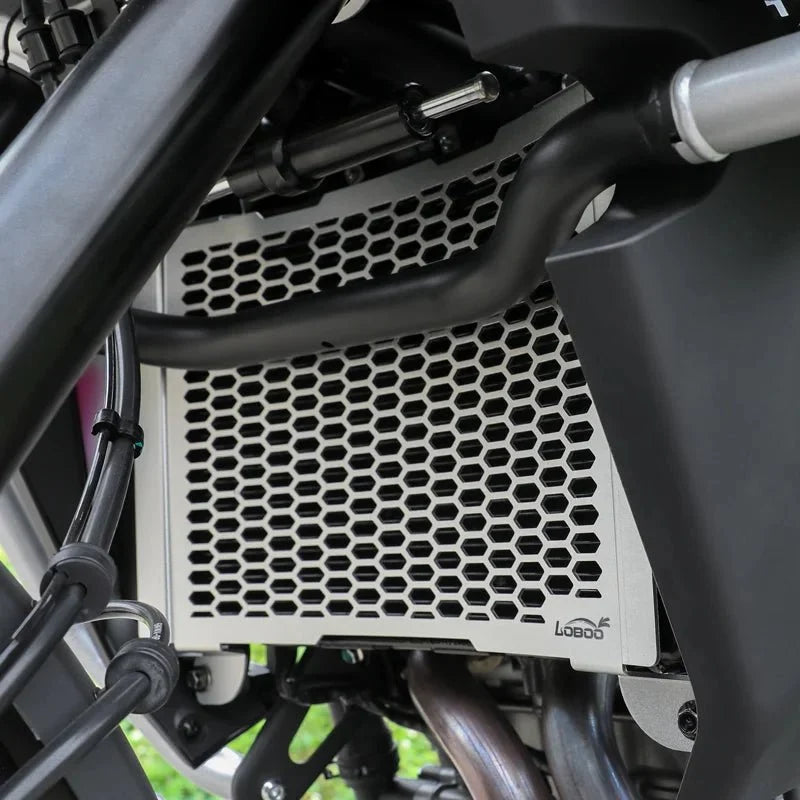 Protezione radiatore LOBOO per CFMOTO 800MT – dettaglio 3