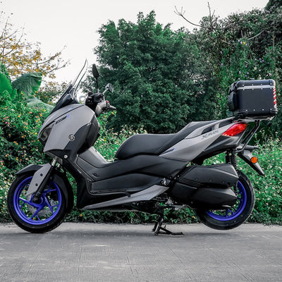 Paramotore LOBOO per Yamaha XMAX 300 – dettaglio 1