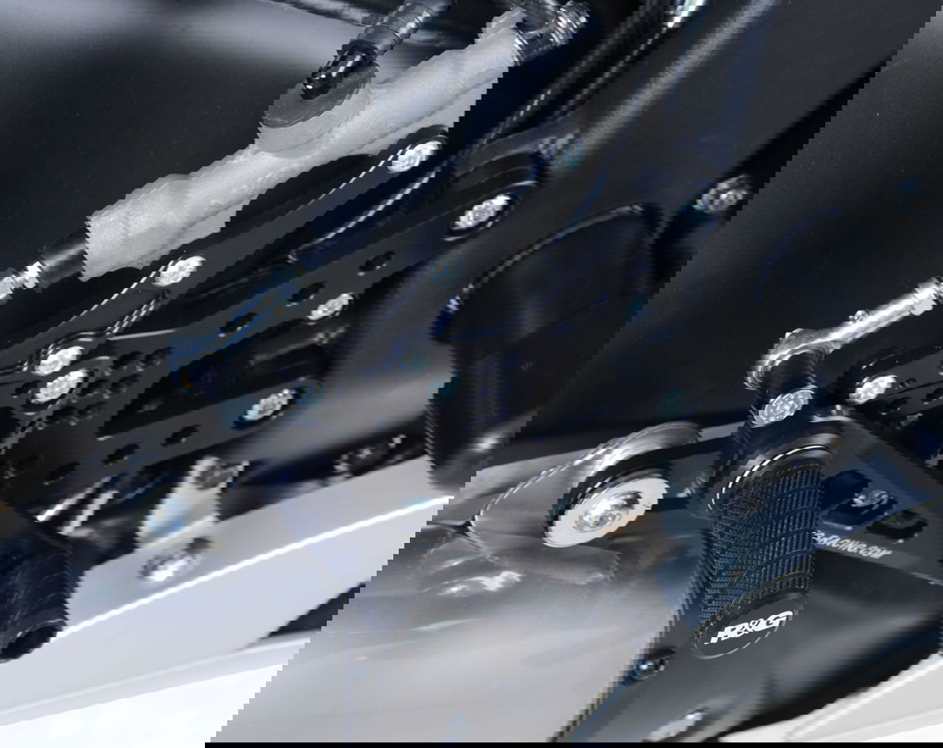 Pedane moto arretrate Yamaha YZF-R6 ('06-'12)