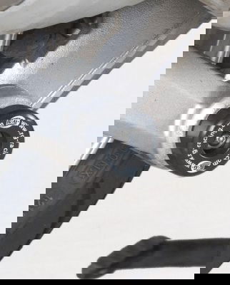 protezioni forcellone, DX Kawasaki GTR1400 '07- (per modelli '14- NON con silenziatore originale)